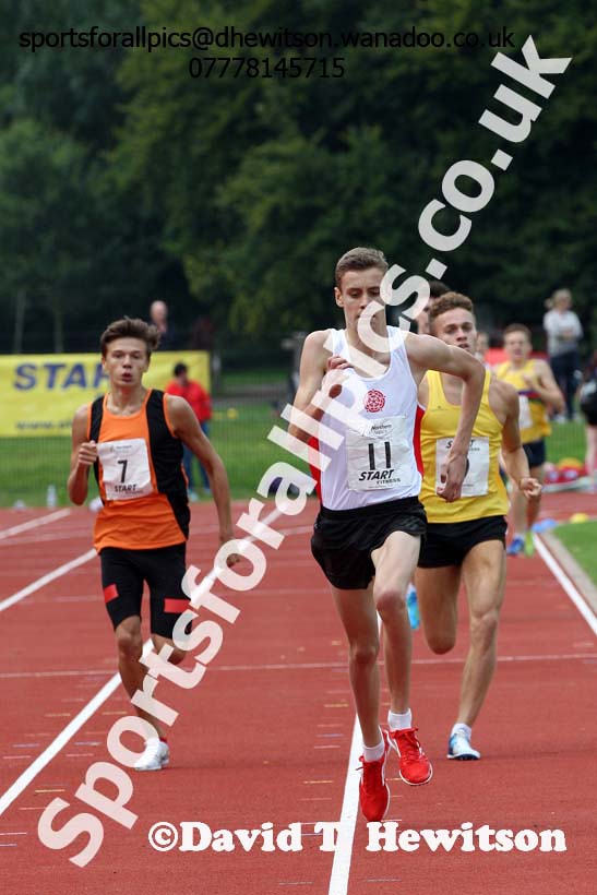 Mens 800 metres at the Northern Inter-Counties under-17s and 15s at Witton Park, Blackburn. Photo: David T. Hewitson/Sports for All Pics